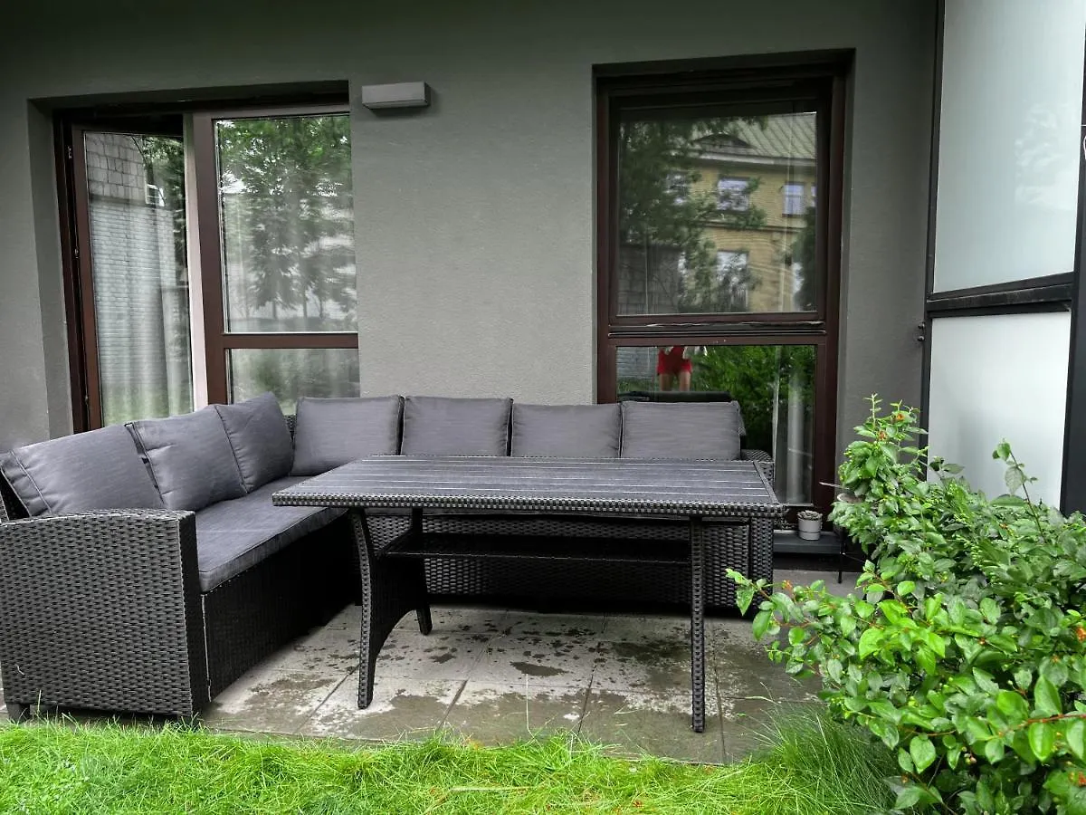 Metro, Apartament 3 Pokoje Z Ogrodkiem 80M2 Διαμέρισμα Βαρσοβία